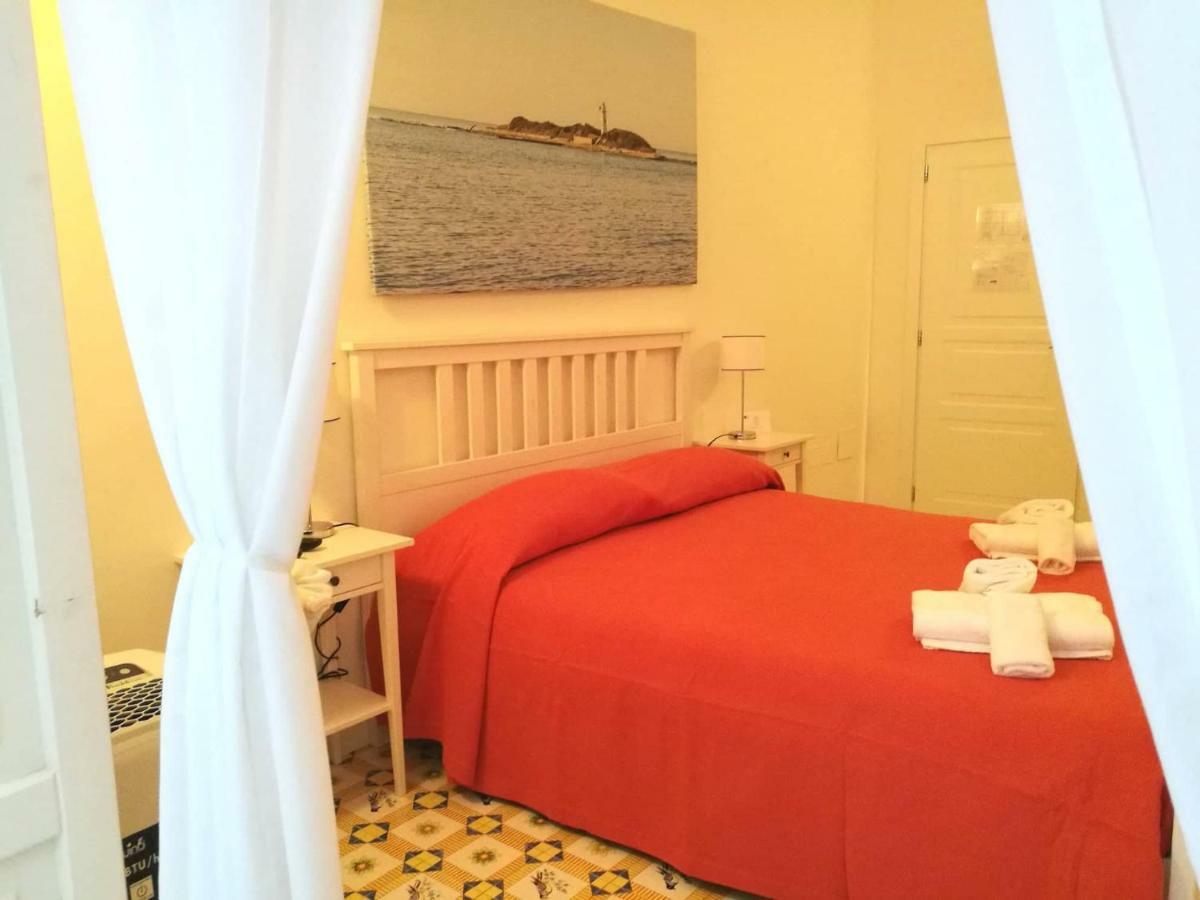 L'Infinito Bed and Breakfast Salerno Exteriör bild